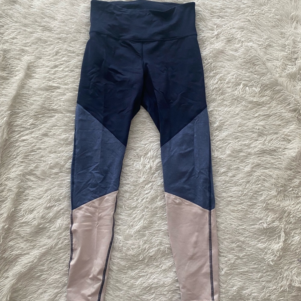 Women’s workout leggings